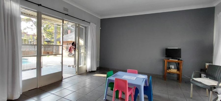 To Let 4 Bedroom Property for Rent in Protea Park North West